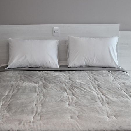 Hotel Bolsi Colombo Ngoại thất bức ảnh